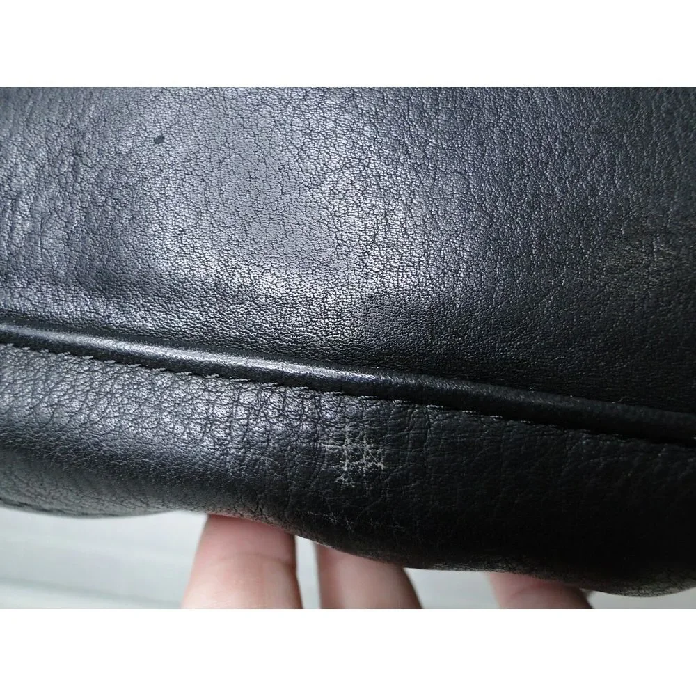 Fossil Small Crossbody Black Handbag - Leather Purse/Bag -‎ Key Charm